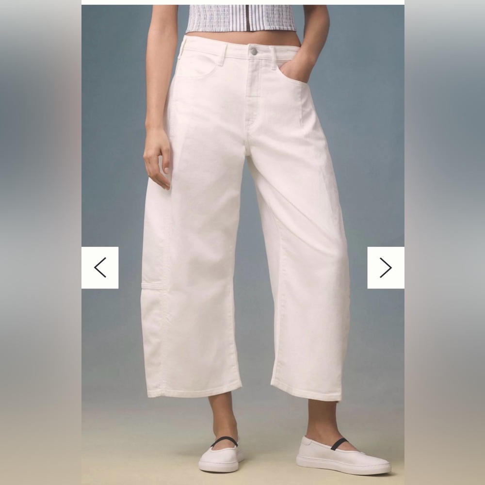 Pilcro White Heritage Curve Mid-Rise Barrel Jeans
by Anthropologie - Picture 2 of 5